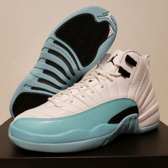 Air Jordan 7s, 9s, 10s, and 12s - Picture 7 of 8